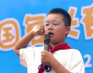 湖山寻胜迹，实践砺成长——吴中区迎春中学初一年级社会实践活动暨少先队建队仪式掠影